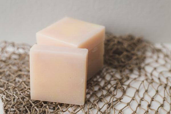 natural hair shampoo bars